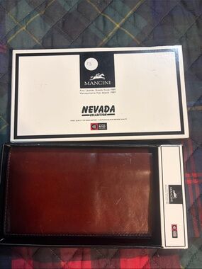 Mancini Nevada Collection Men’s Brown Leather Money Clip Wallet